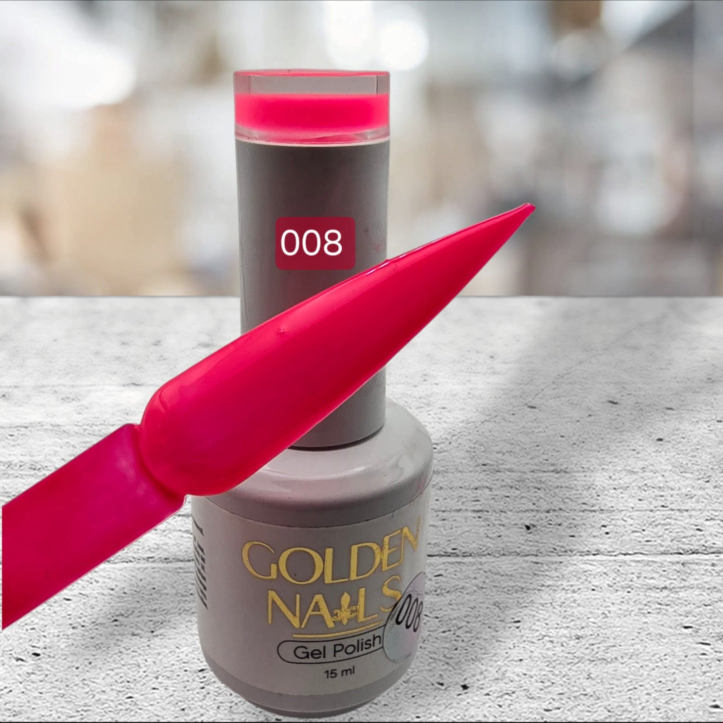 GEL POLISH GOLDEN NAILS